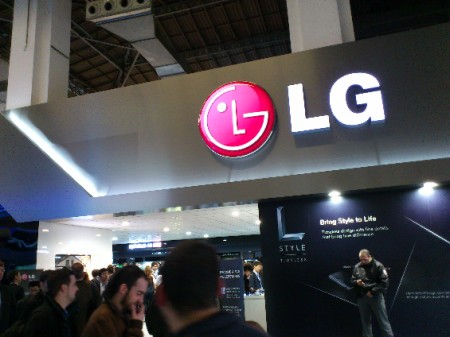 MWC   LG L Style hands on