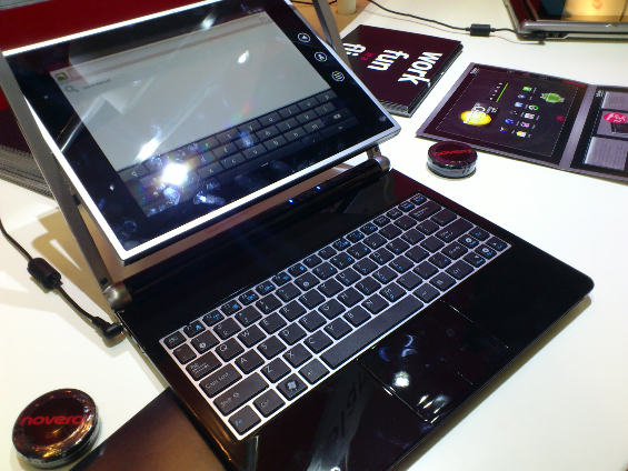 MWC   Hands on with the Novero Solana tablet / laptop hybrid