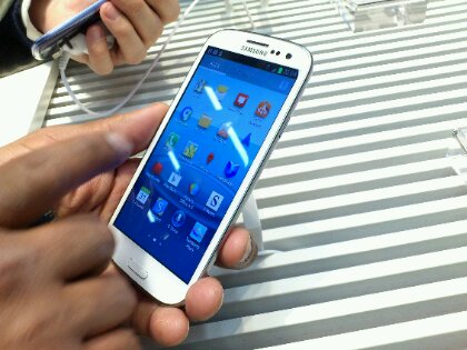 More SIM free Samsung Galaxy SIII Pricing