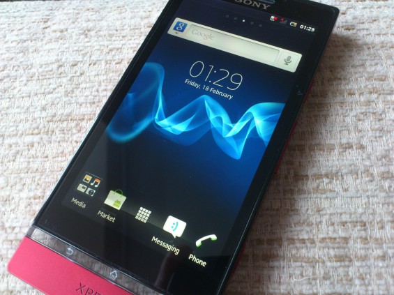 Sony Xperia P Review