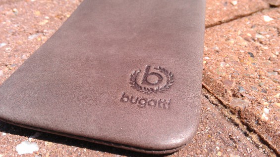 Review   Bugatti Leather Cases