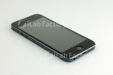 Alleged assembled iPhone 5 pictures surface.
