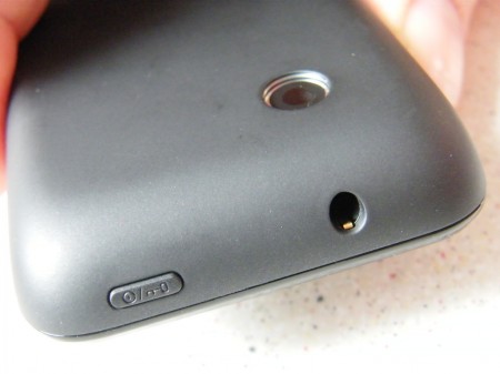 Sony Xperia Tipo   Review