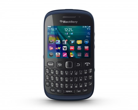 Vodafone offering Freebees and exclusive colour options on BlackBerry Curves