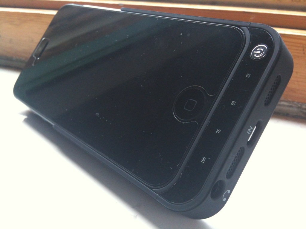 iPhone 5 Power Jacket Case