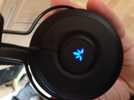 Review   Avantree Hive Wireless Bluetooth Stereo Headphones