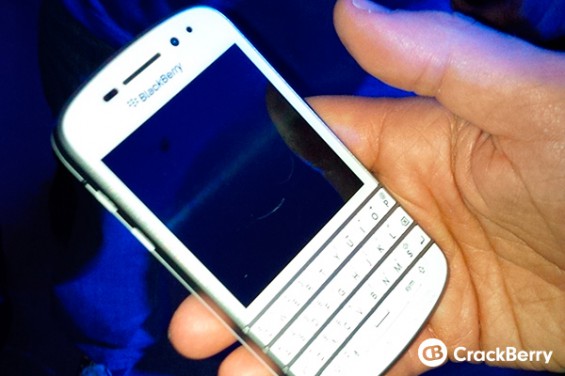 Blackberry Q10 spotted in white at Z10 launch