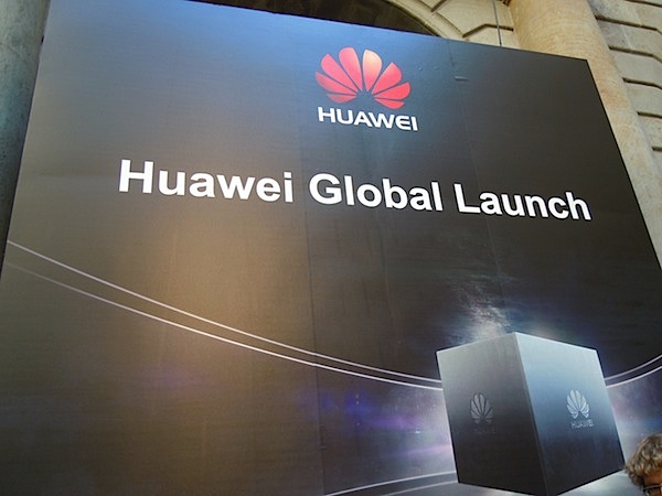 MWC   Huawei announce the P2