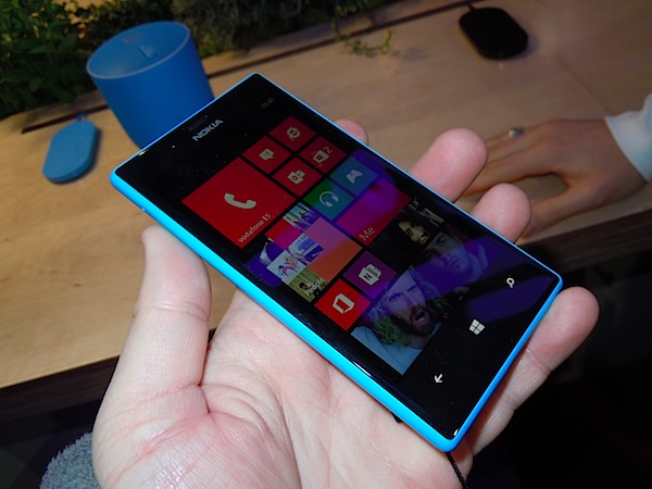 MWC   Hands on with the Lumia 720