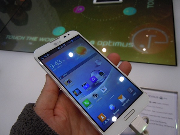 MWC   Hands on with the LG Optimus G Pro