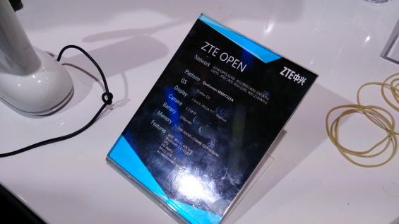 MWC   ZTE Open hands on