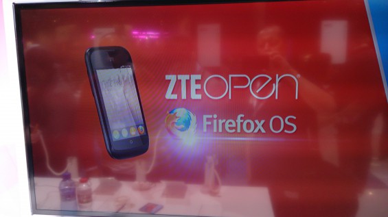 MWC   ZTE Open hands on