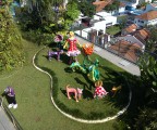 htcone_outdoor