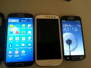 Samsung Galaxy S4 Mini pictured