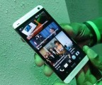 No microSD on the global HTC One due to radio size