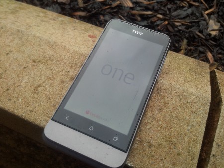 Want to win a HTC One V? Get clicking, baby