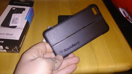 Blackberry Z10 Transform Shell review