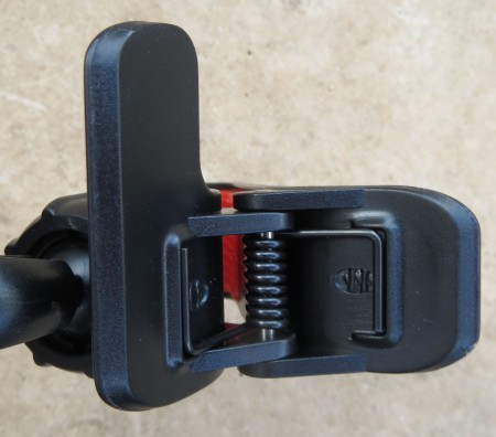 Gripmount iPhone 5 Lightning Car Charger and Mount Kit   Review