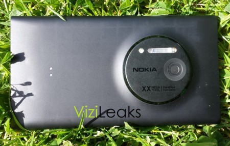 EOS to be Nokia Lumia 1020?