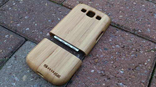 Review   The Snugg real bamboo wooden case