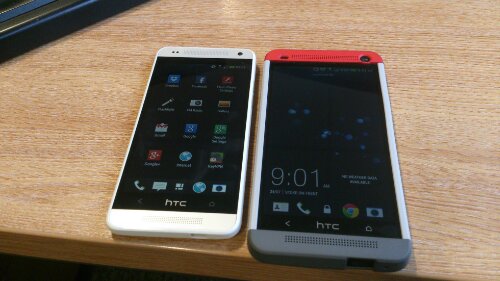 HTC One mini comparison photos