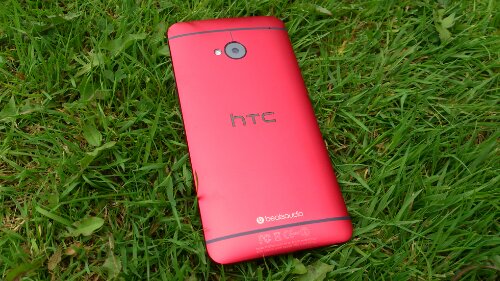 HTC One in Glamour Red, get it on Sprint too