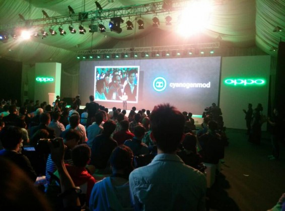 Oppo N1 unleashed with rotating camera.