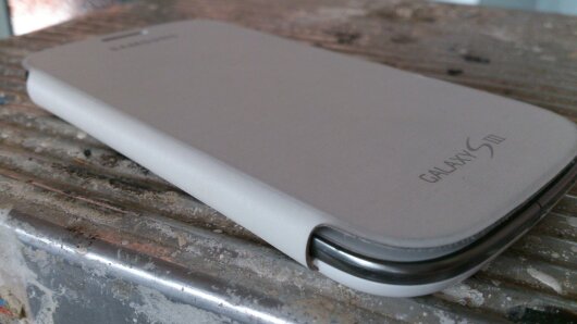 Official Samsung Galaxy S3 Cover   Review