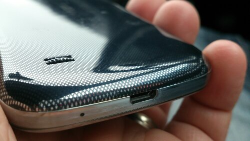 Samsung to unveil premium F range of handsets