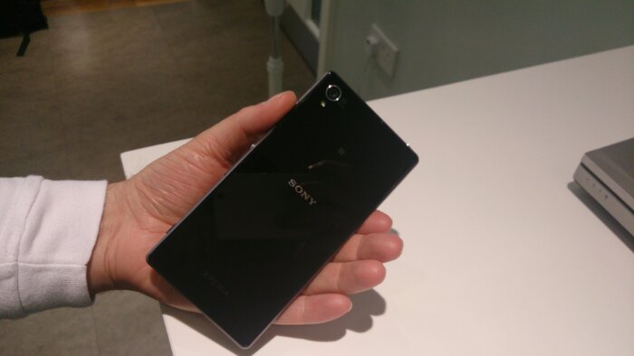 Sony announce the Xperia Z1