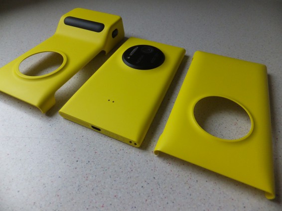 Nokia Lumia 1020 wireless charging case and camera grip case   Review