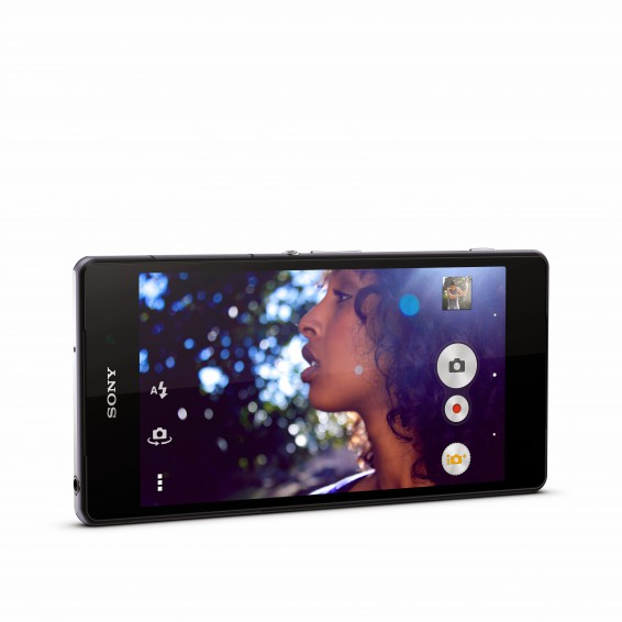 EE to stock Sony Xperia Z2 and M2