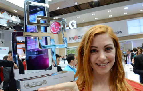 LG scoop the Most Innovative Device Manufacturer award at MWC