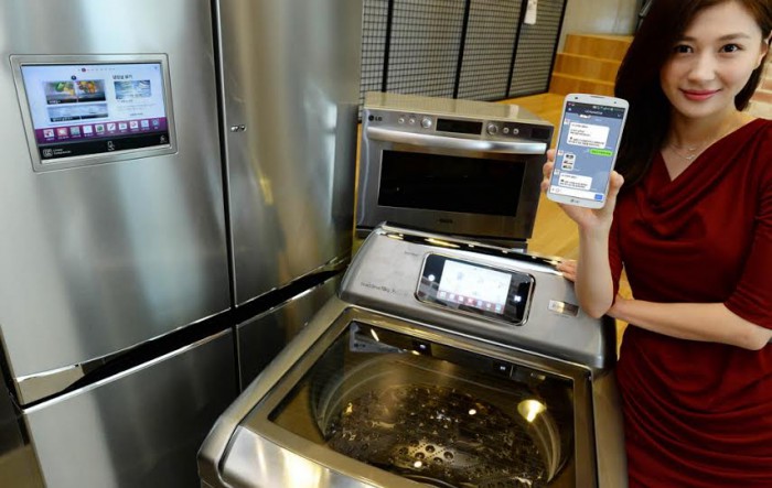 Use your smartphone to talk to your new friend... the oven.