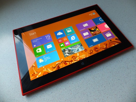 Nokia Lumia 2520 chopped down in price, but be quick