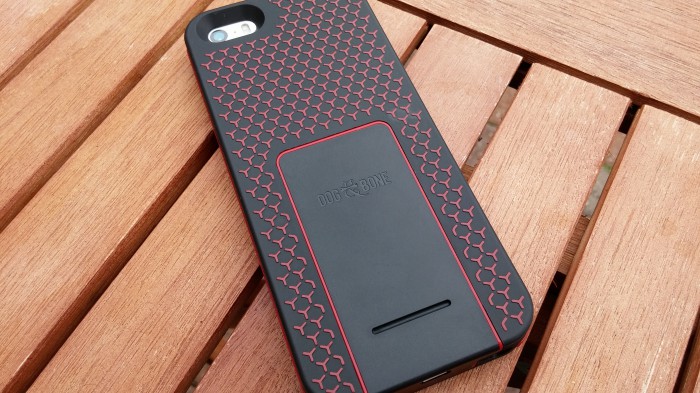 Backbone iPhone 5s Wireless Charging Case Review
