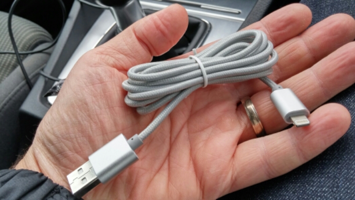 Lightning Rabbit phone cable review