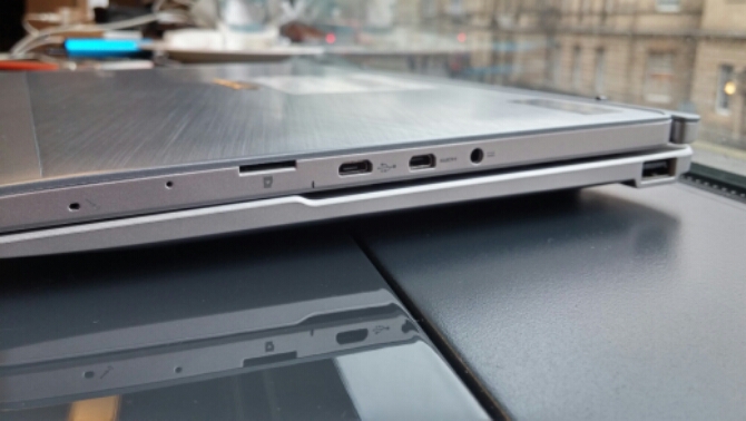 A look at the Aspire Switch 10