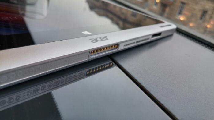 A look at the Aspire Switch 10
