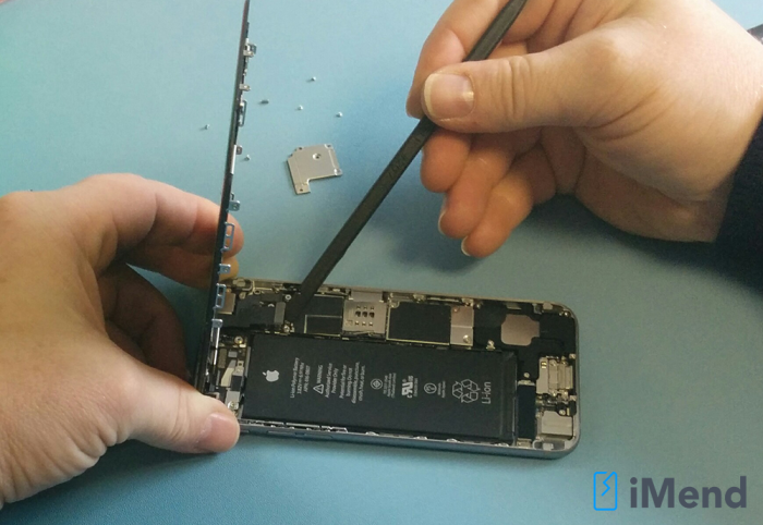Fix that busted phone or tablet. iMend Review