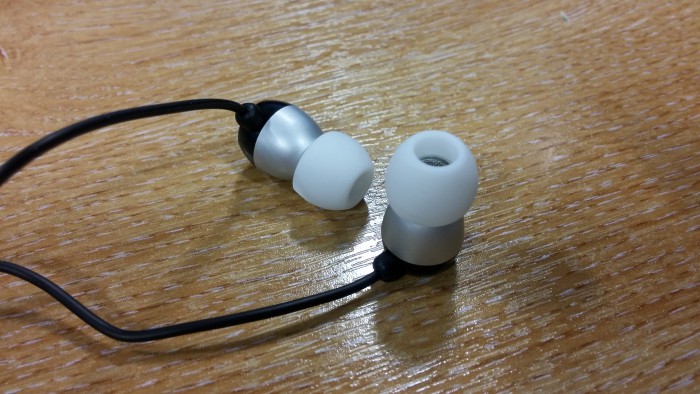 Kinivo BTE40 Stereo Bluetooth headphones review