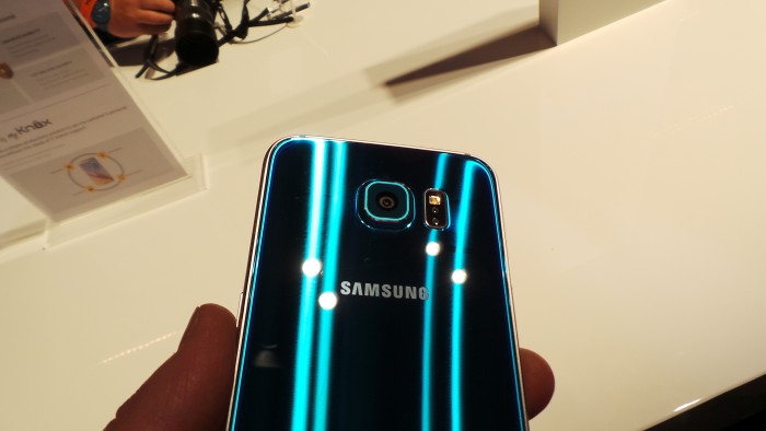 MWC   Samsung Galaxy S6 and S6 edge hands on