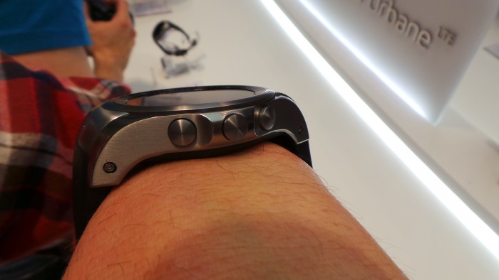MWC   Hands on with the LG Watch Urbane LTE
