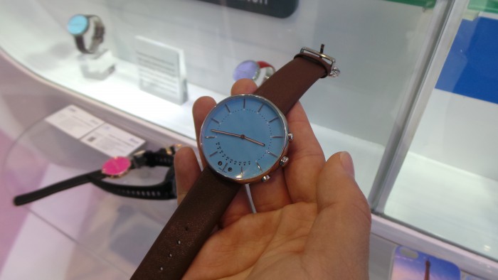 MWC   A look at the ZTE smartwatches