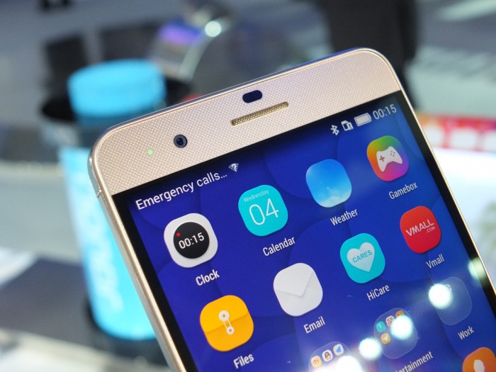 MWC   Hands on with the Honor 6 Plus