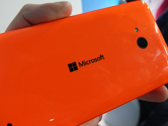 More phones able to run Windows 10 preview soon
