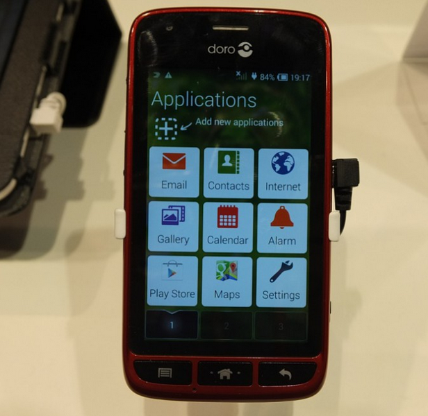MWC   Tesco Mobile to take on the Doro 820 Mini