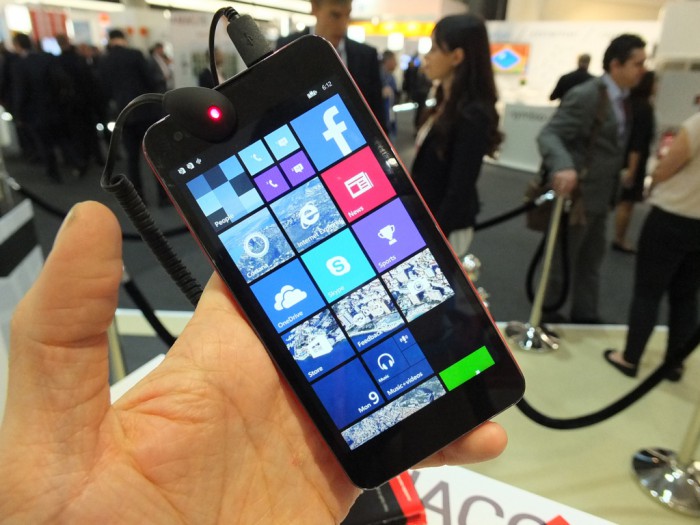 MWC   YEZZ and their Windows Phones