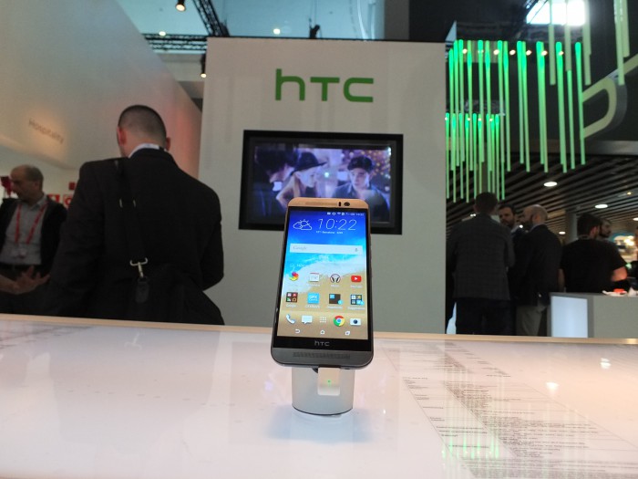 Vodafone start taking pre orders for the HTC One M9