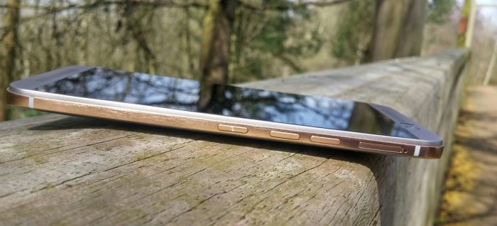 A week with the HTC One M9. Day one. Lets deal with the criticism.